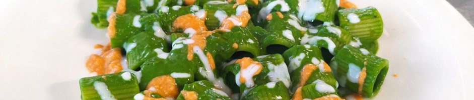 Mezze maniche “Mancini” con verdure dolci e amare, calamari e colatura di robiola di capra girgentana 