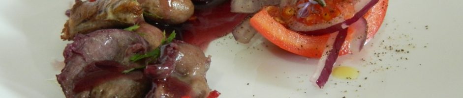 “GISERI” FEGATINI E CUORE DI POLLO, CON CIPOLLE FONDENTE ALL’AGRO E SALSA AL MARSALA